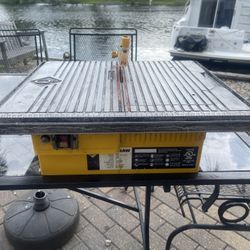 1hp  Qep 7 inch TILE Wet Saw