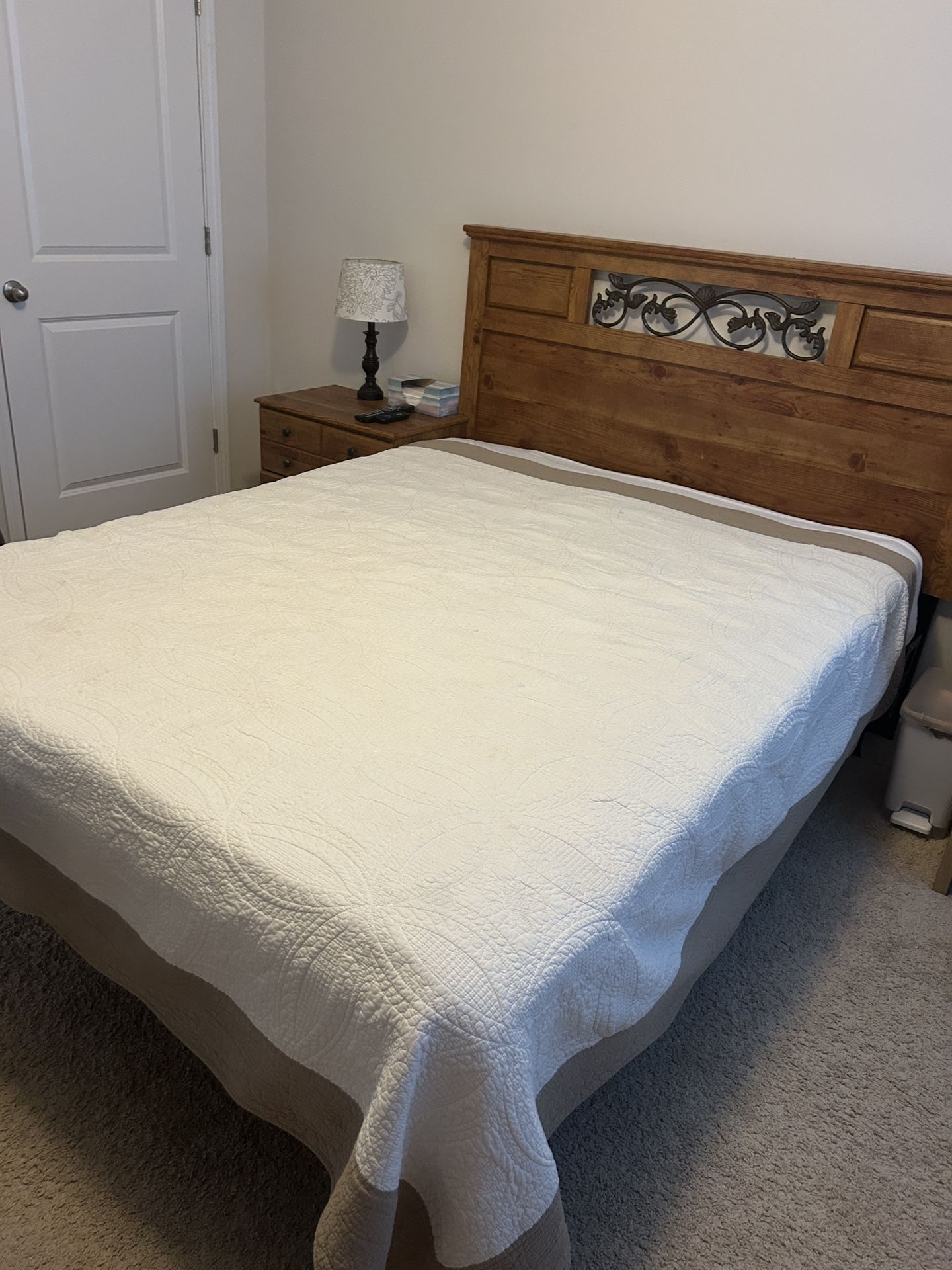 Bedroom Set Queen