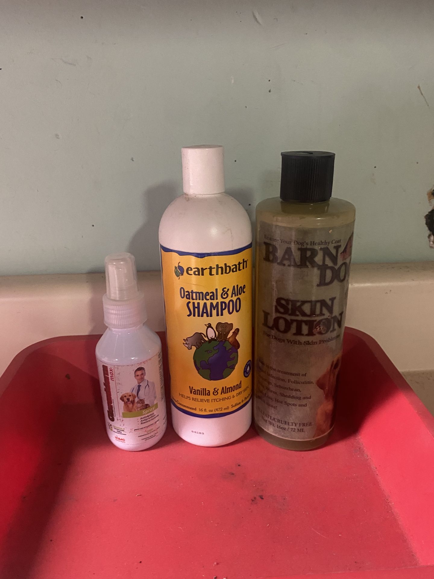 Free Dog Shampoo, Lotion, And Clorexiderm Spray