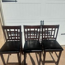 Set of 3 Wooden counter height Stools see pictures for details 