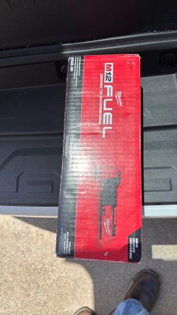 Milwaukee m12 fuel