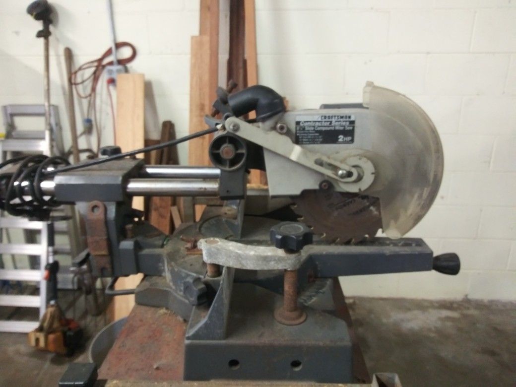 Craftsman slide compound miter saw