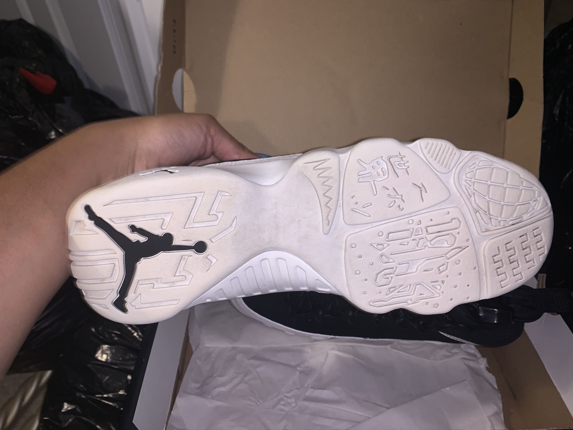 Jordan 9 Retro