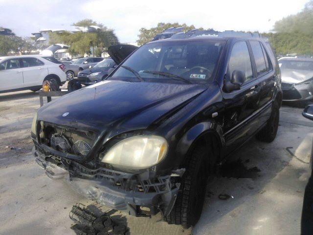 Mercedes ML320, W163, 1998 for parts only