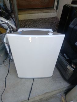 !! Air Purifier  by Intellipure  New