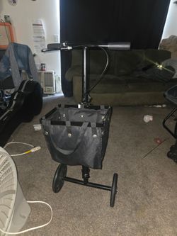 Knee scooter