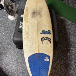 Lost Surfboard 
