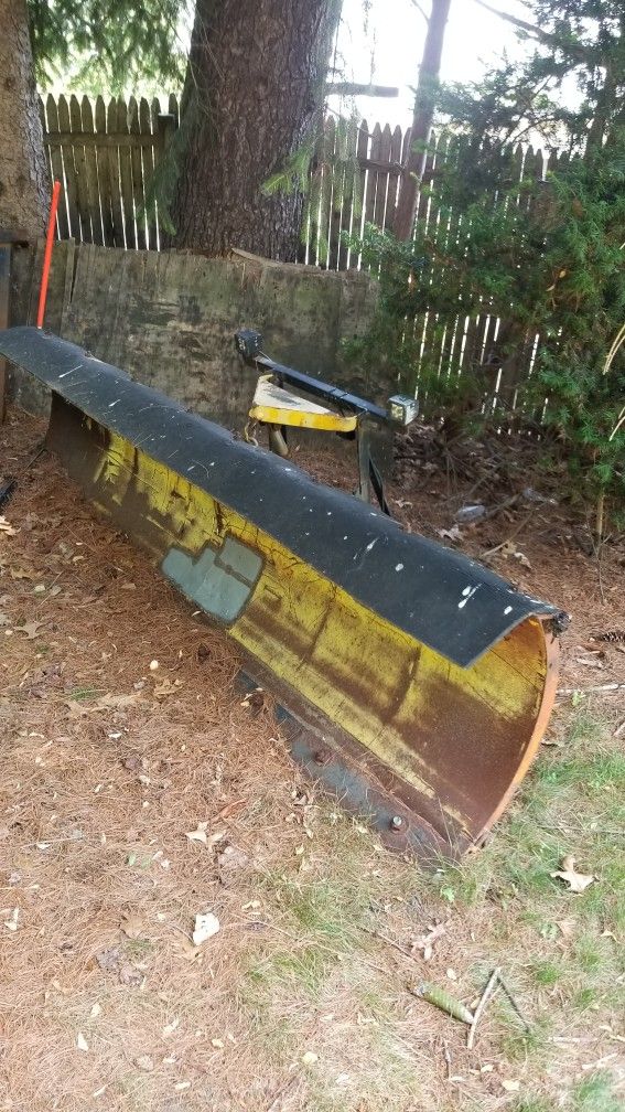 Hydraulic Snow Plow