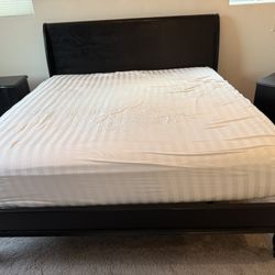 King Bed Solid Wood Frame 