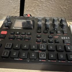 Elektron Syntakt 