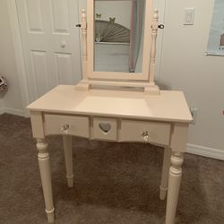 Vanity Makeup Table With Spinning Mirror 