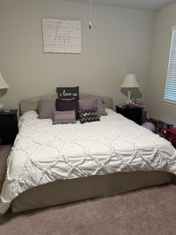 King size bedroom set