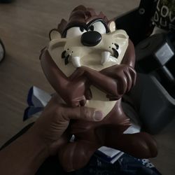 Vintage 1997 Warner Bros Taz Tasmanian Devil Statue Figure WB Studio Exclusive