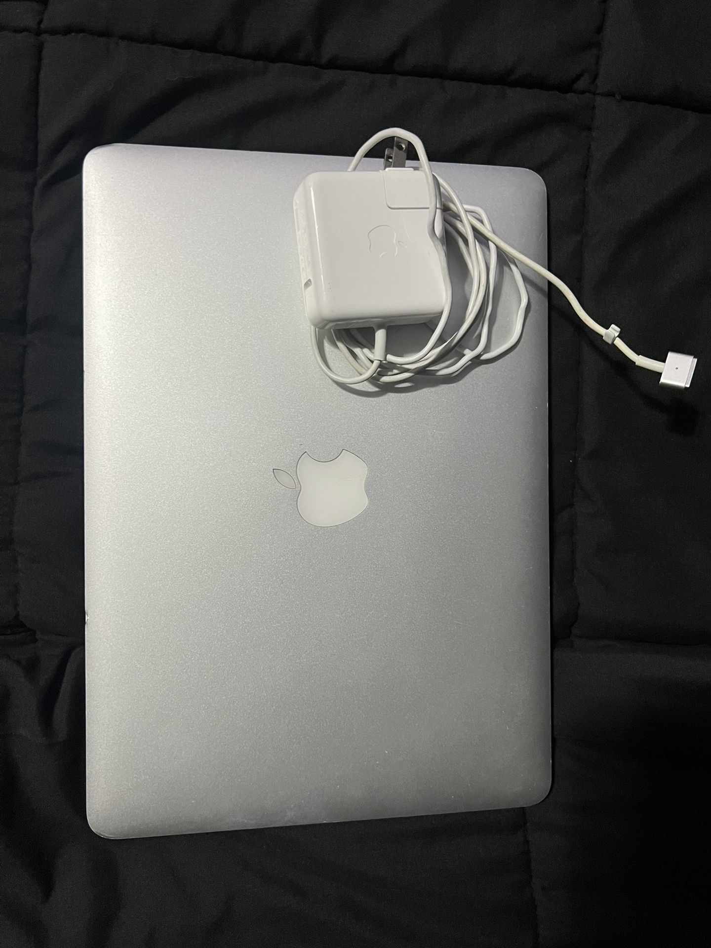 2017 MacBook Air 13 inch 