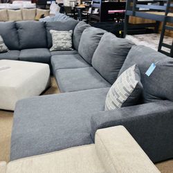 Stunning Beautiful Three Piece Sectional! 