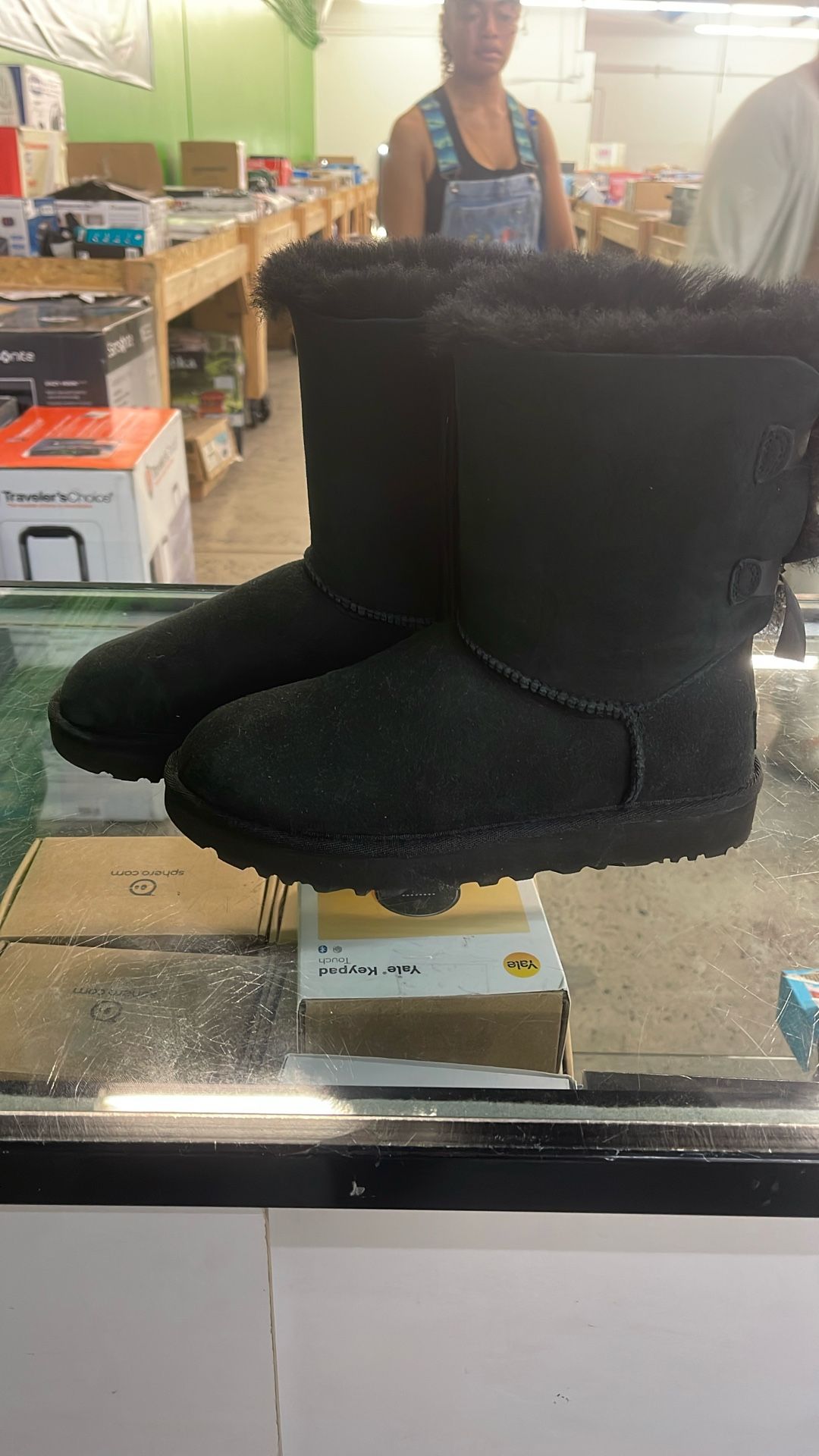 Ugg Shoes Size 7
