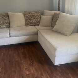 Sectional Couch 