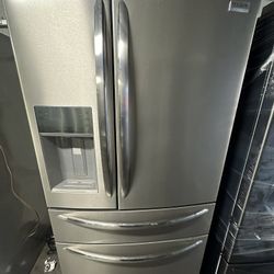 Frigidaire Fridge French 4 Door Counter Depth