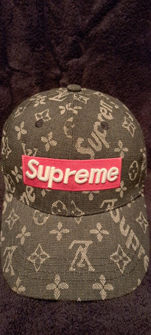 Supreme LV Box Logo Hat