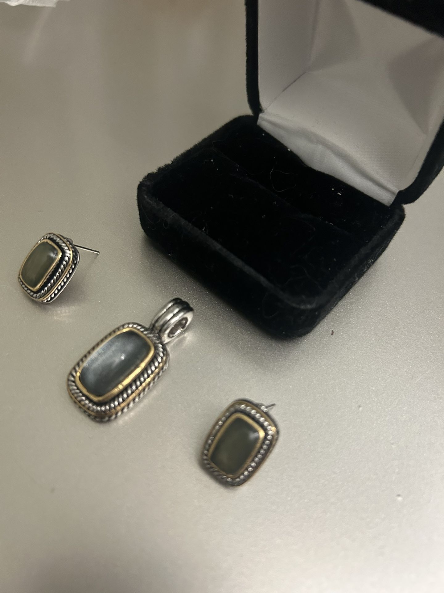 David Yurman Lavender Chalcedony Enhancer (sterling silver and 14k yellow gold) Necklace And Earrings
