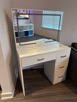 Vanity $150 OBO *READ DESCRIPTION *