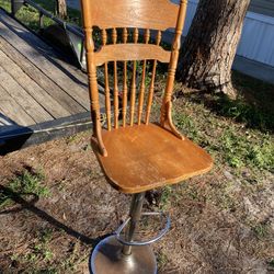 vintage oak Bar/counter height adjustable swivel chair