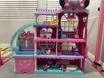 Minnie’s Play House