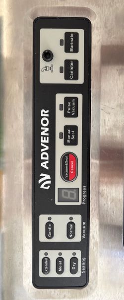 Advenor Vacuum Sealer - like new!