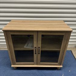Tv stand/Cabinet 