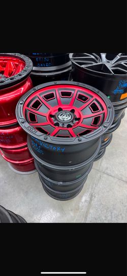 Toyota Tacoma wheels and tires 17” with 265/70/17 all terrains