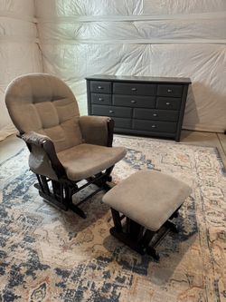 Free Chair