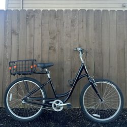 Specialized Globe Carmel 2 Low-Entry Women’s Comfort Bike Step Thru Aluminium Lightweight Bicycle