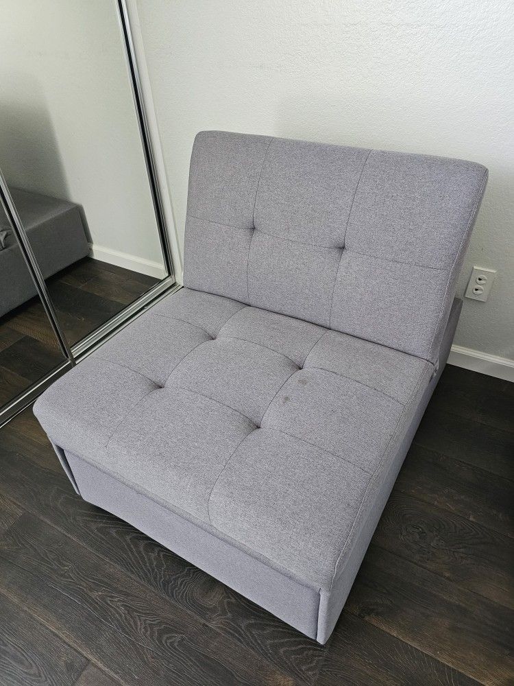 Sleeper Chair- Ottoman Twin Like New