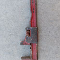 11" Pipe Wrench
