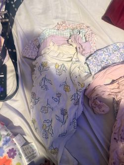 Baby girl clothes size 0/3 and 3m