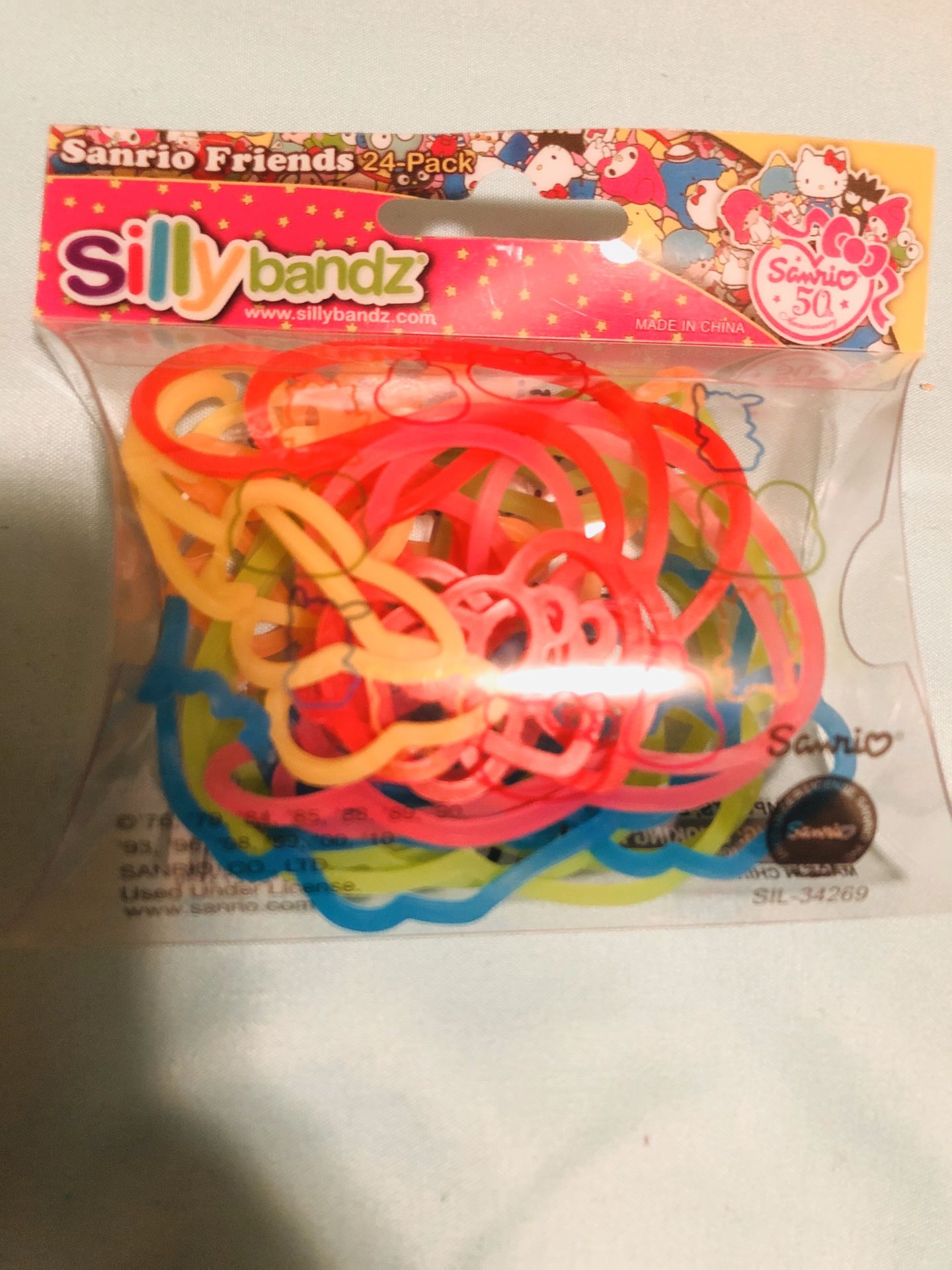 Silly Bandz (rubber bracelets) for kids (Hello Kitty/Sanrio)