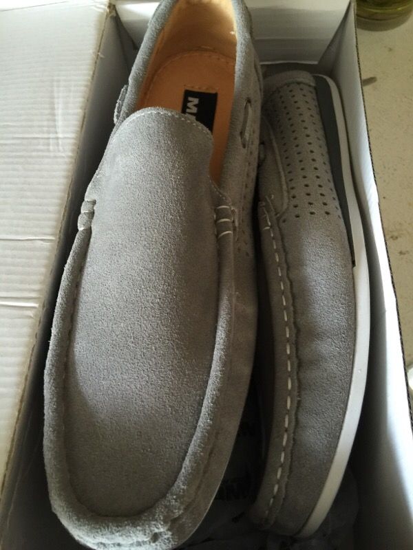 NEW 7.5 GRAY SHOES. Boys