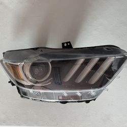 RH Headlight For 2017 mustang Headlight