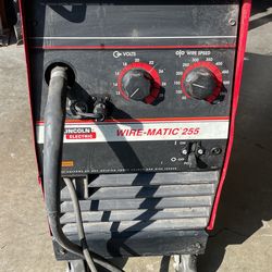 Lincoln Wire- Matic 225 Welder Arc Wire Feed Welder Rarley Used