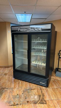 True Manufacturing Fridge