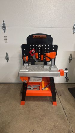 Black+Decker Kids Toy Workbench