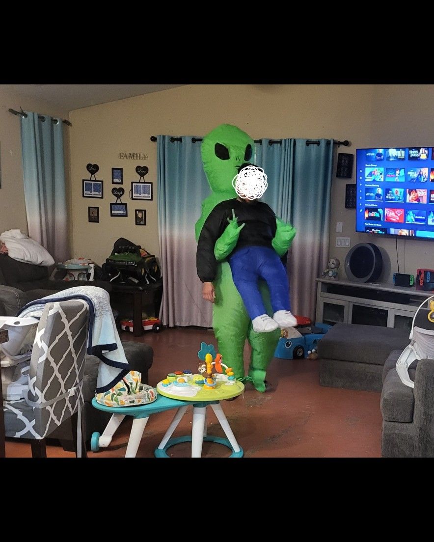 Adult Alien Blow Up