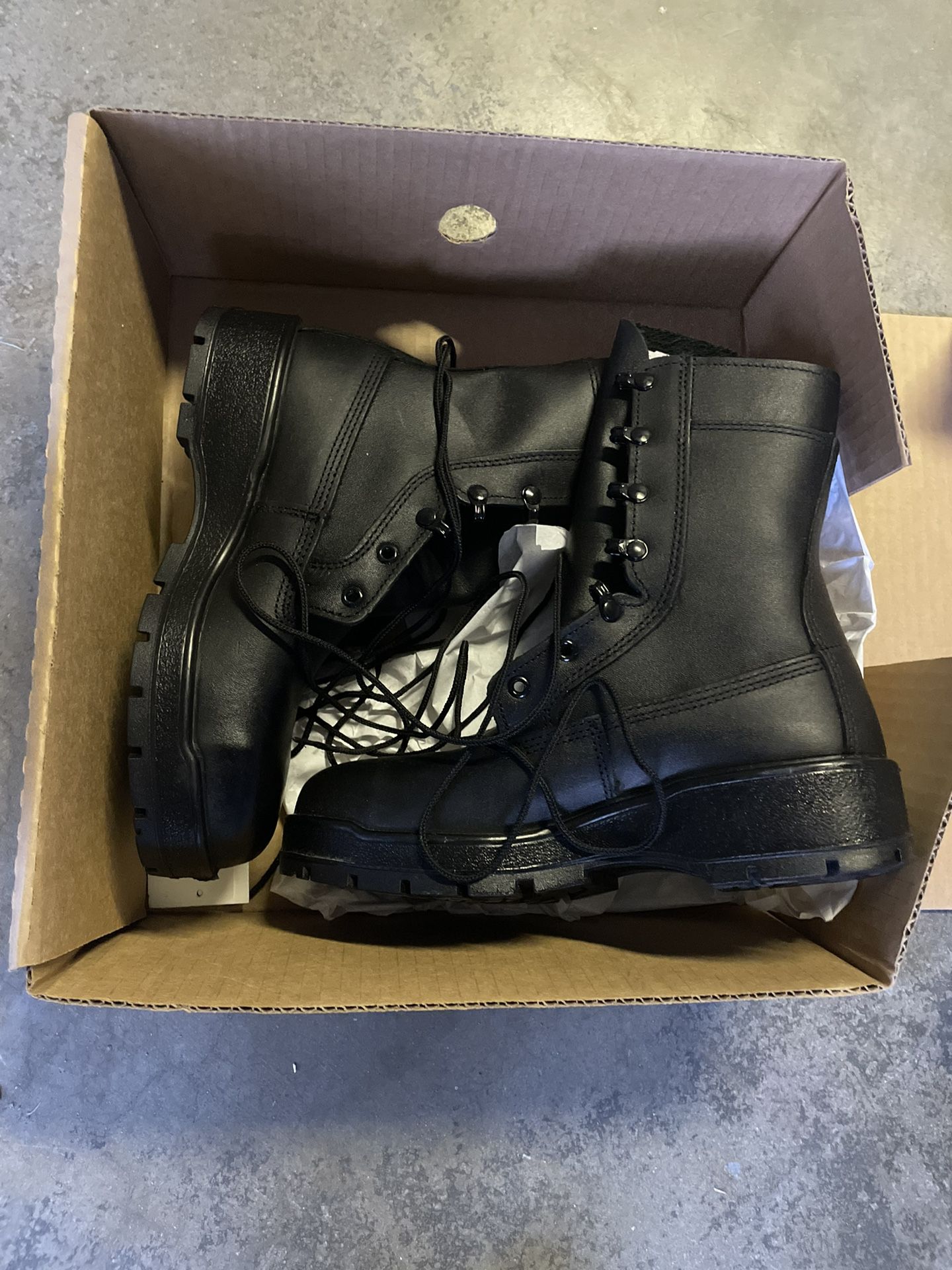 Military Women’s Boots 