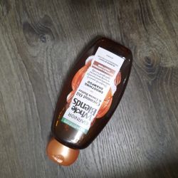 GARNIER Whole Blends Coconut Oil & COCOA  Butter Shampoo
