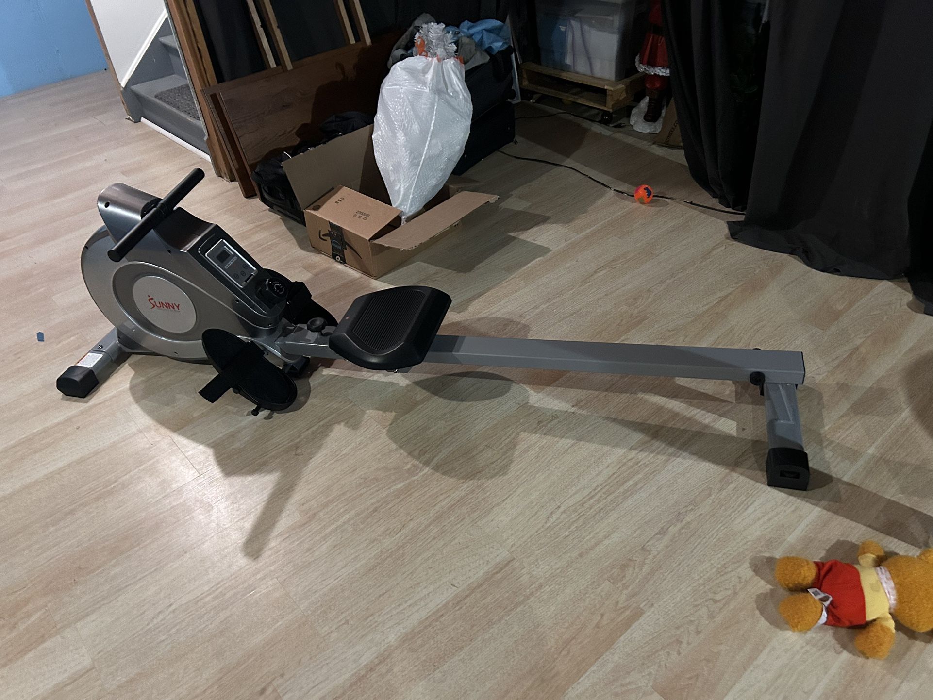 Sunny Rowing Machine