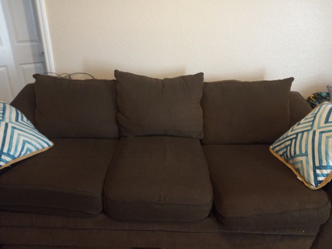 FREE FURNITURE...MUST PICK UP AND BRING HELP