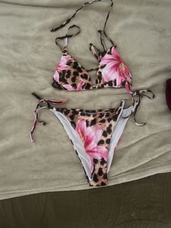 Bathing suit