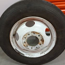 8 Lug Michellin  RV spare Tire