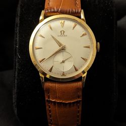RARE Omega Vintage 18K Rose Gold Watch Small Seconds 