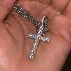 Diamond Cross Chain